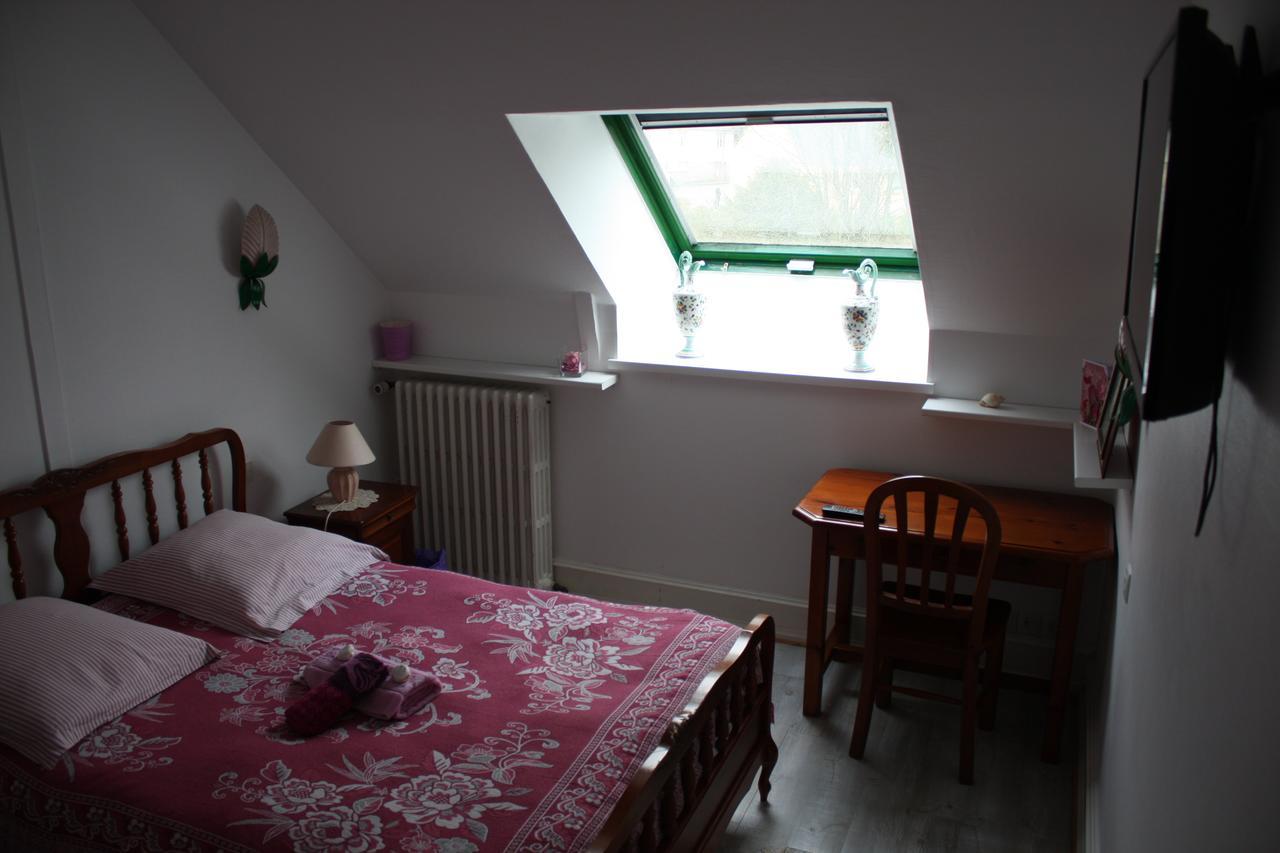Yec'Hed Mat Bed and Breakfast Saint-Nicolas-du-Pélem Buitenkant foto